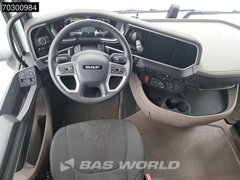 Trekker DAF XG 480 4X2 70% Tyres! 2x Tanks: afbeelding 18 Trekker DAF XG 480 4X2 70% Tyres! 2x Tanks: afbeelding 18