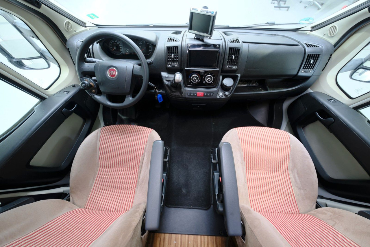 Adria Matrix Axess M 590 SG/Automatik/Hubbett/TOP - Half integraal camper: afbeelding 5 Adria Matrix Axess M 590 SG/Automatik/Hubbett/TOP - Half integraal camper: afbeelding 5