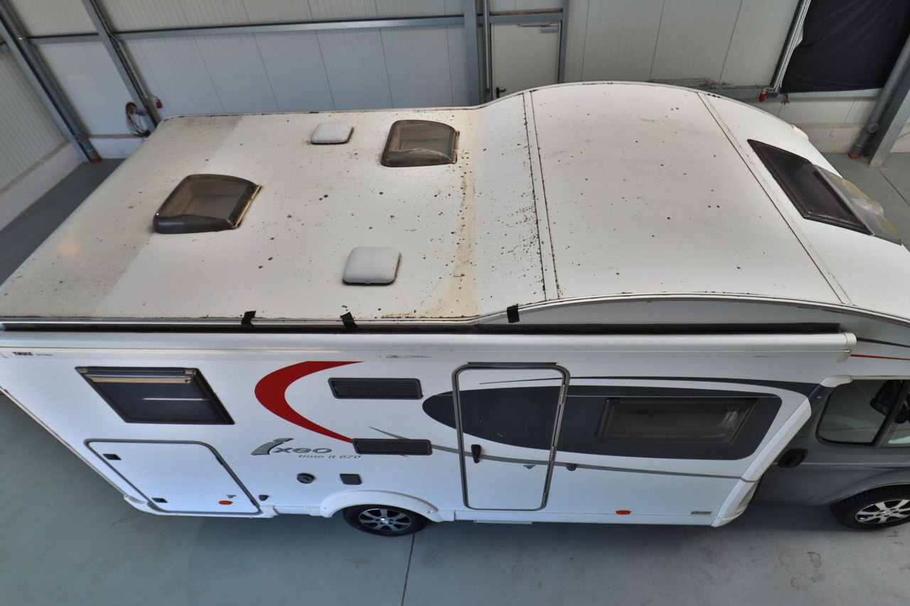 Bürstner Ixeo Time IT 670 G/Festbett+Hubbett/Garage/Klima - Half integraal camper: afbeelding 4 Bürstner Ixeo Time IT 670 G/Festbett+Hubbett/Garage/Klima - Half integraal camper: afbeelding 4