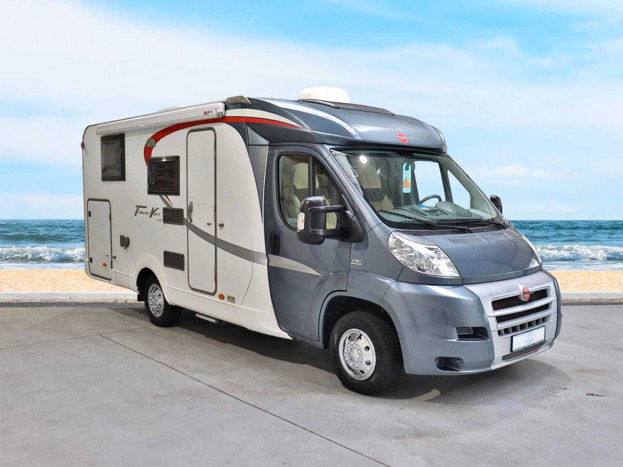 Bürstner Travel Van T 620 / Einzelbetten / Garage - Half integraal camper: afbeelding 1 Bürstner Travel Van T 620 / Einzelbetten / Garage - Half integraal camper: afbeelding 1