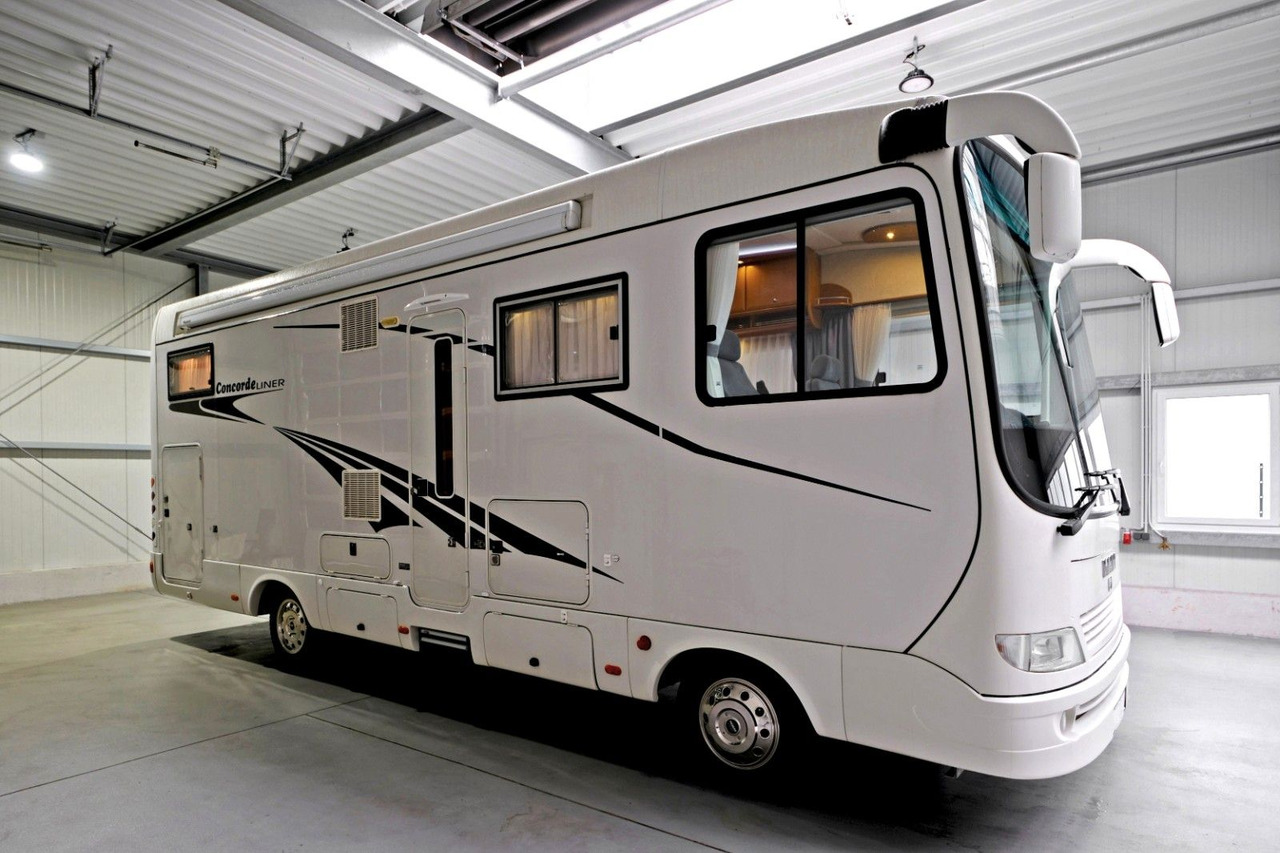 Concorde Liner 830 H/M.A.N/Festbett/Garage/PREISKNKALLER - Integraal camper: afbeelding 1 Concorde Liner 830 H/M.A.N/Festbett/Garage/PREISKNKALLER - Integraal camper: afbeelding 1