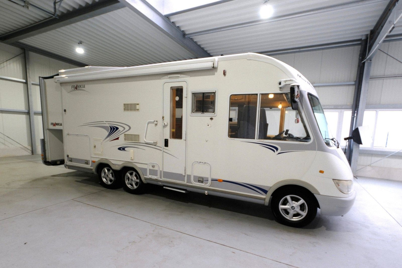 Frankia I 650 QS HolidayClass/Festbett+Hubbett/Klima/DPF - Integraal camper: afbeelding 1 Frankia I 650 QS HolidayClass/Festbett+Hubbett/Klima/DPF - Integraal camper: afbeelding 1