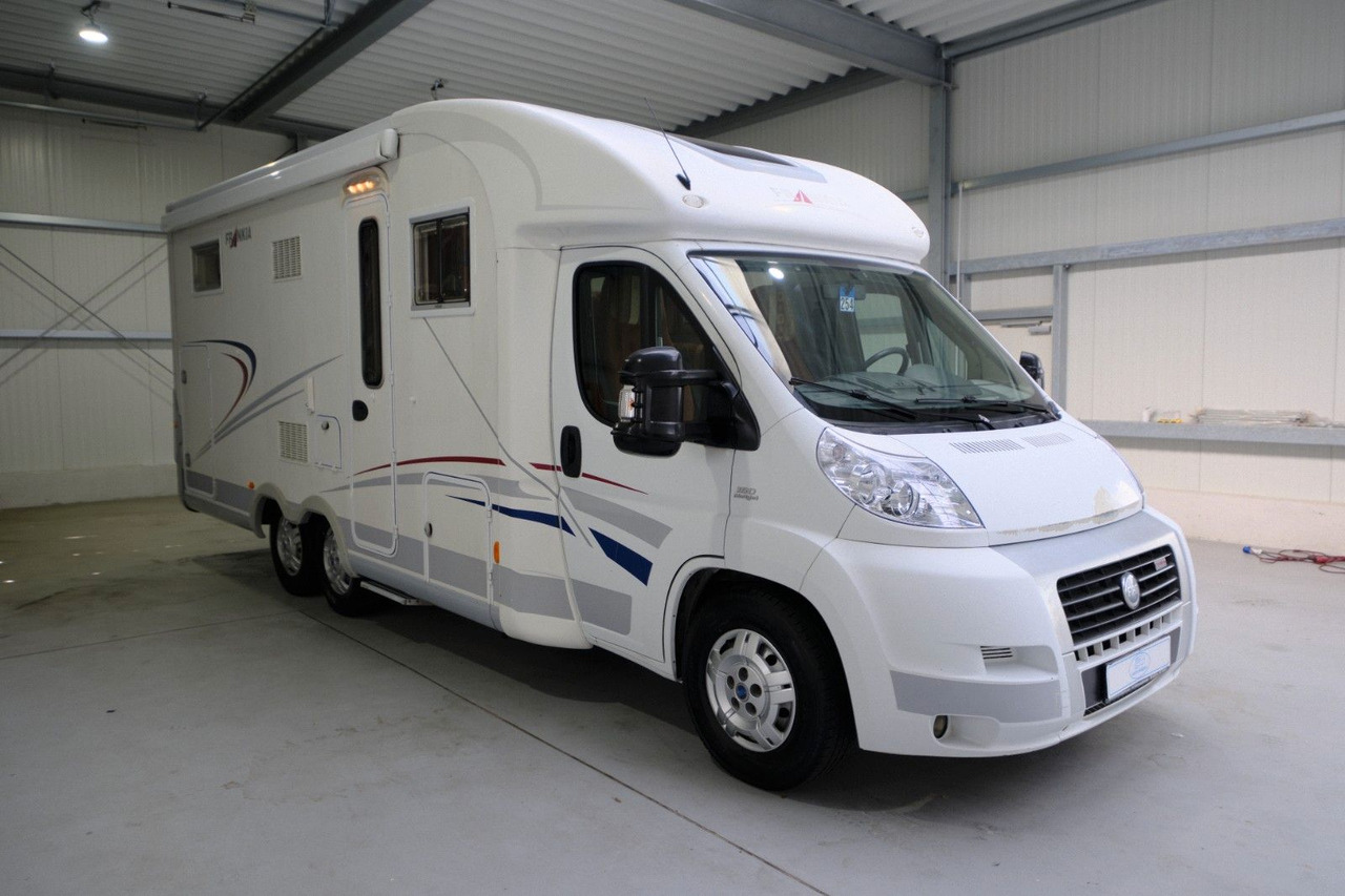 Frankia T 740 BD/Festbett/Garage/Klima/Solar/158 PS - Half integraal camper: afbeelding 1 Frankia T 740 BD/Festbett/Garage/Klima/Solar/158 PS - Half integraal camper: afbeelding 1