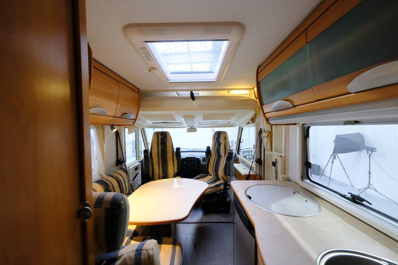 Integraal camper HYMER / ERIBA / HYMERCAR B 504/Festbett+Hubbett/Klima/Solar/DPF-Grün: afbeelding 13