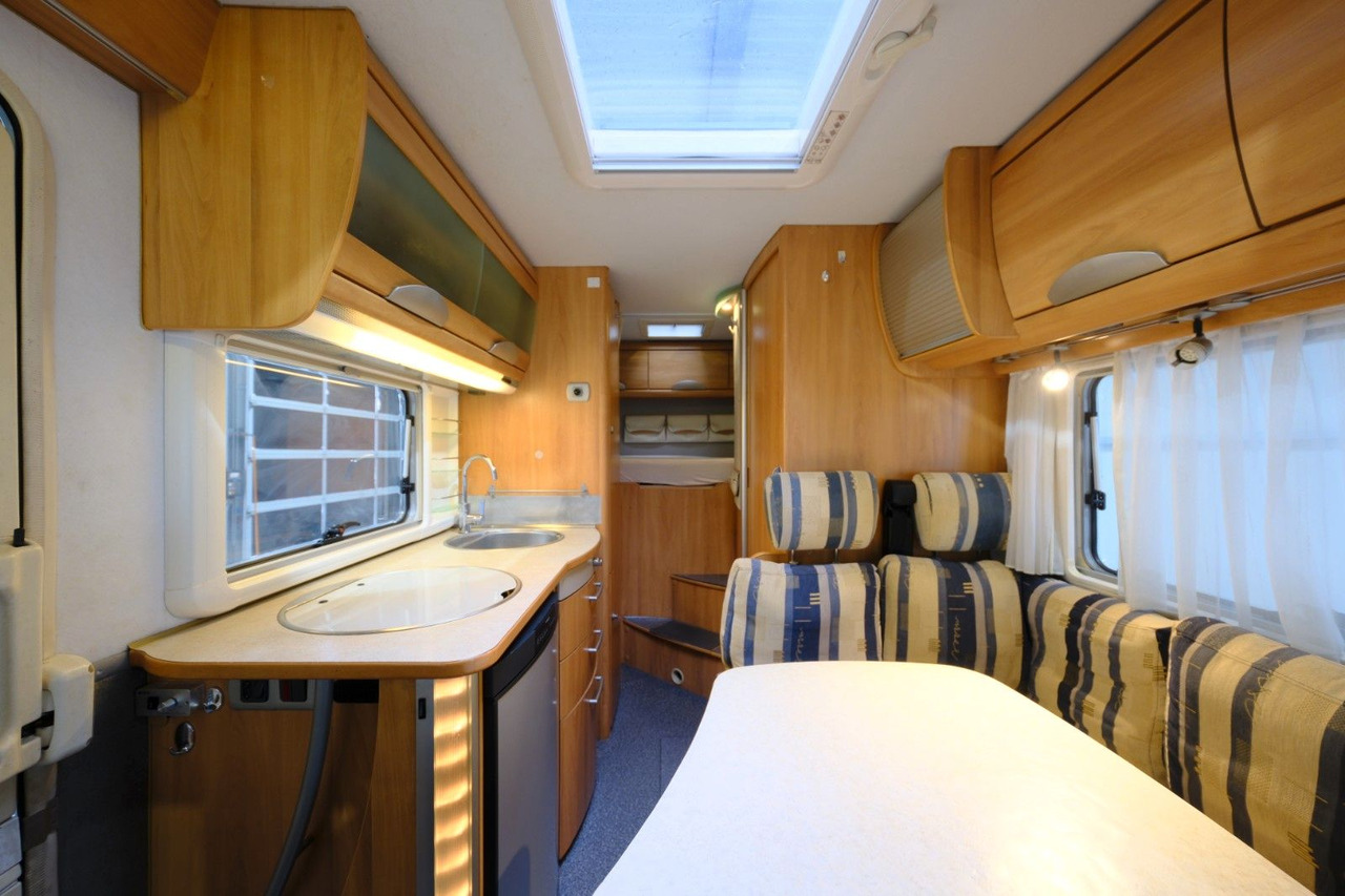 Integraal camper HYMER / ERIBA / HYMERCAR B 504/Festbett+Hubbett/Klima/Solar/DPF-Grün: afbeelding 15