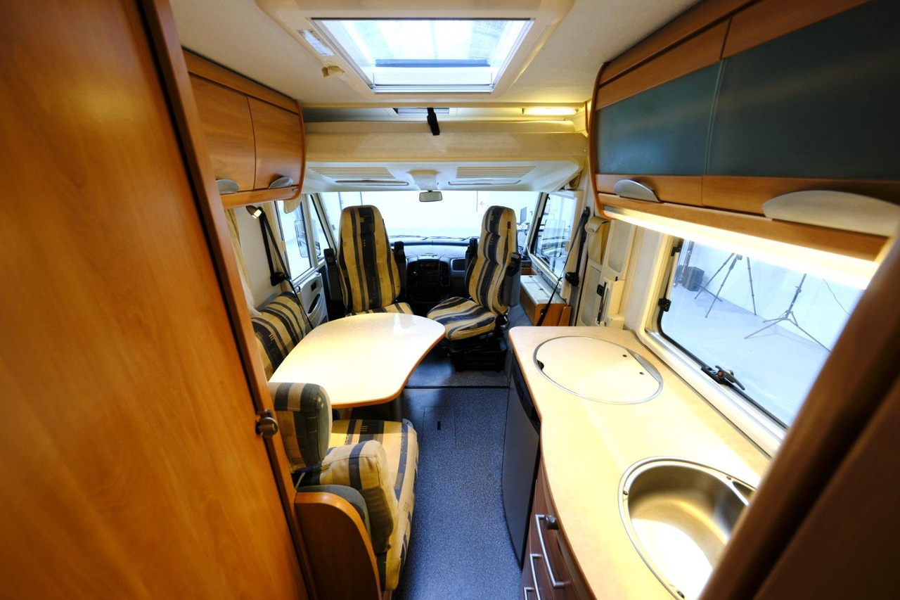 Integraal camper HYMER / ERIBA / HYMERCAR B 504/Festbett+Hubbett/Klima/Solar/DPF-Grün: afbeelding 14