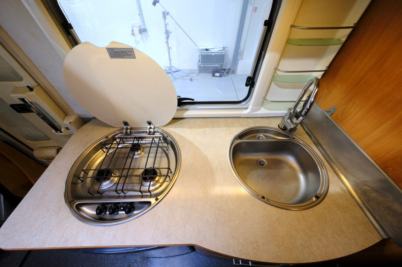 Integraal camper HYMER / ERIBA / HYMERCAR B 504/Festbett+Hubbett/Klima/Solar/DPF-Grün: afbeelding 22