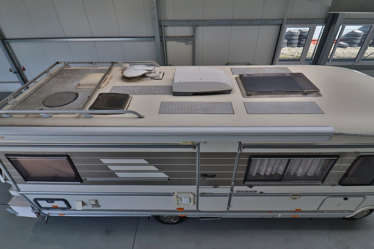 HYMER / ERIBA / HYMERCAR S 700/Festbett+Hubbett/Standklima/Markise - Integraal camper: afbeelding 4 HYMER / ERIBA / HYMERCAR S 700/Festbett+Hubbett/Standklima/Markise - Integraal camper: afbeelding 4