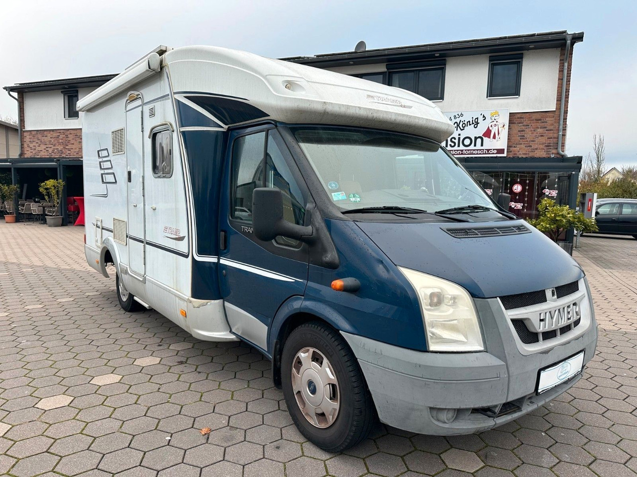HYMER / ERIBA / HYMERCAR TRAMP T 572 CL/Festbett/Klima/Markise HYMER / ERIBA / HYMERCAR TRAMP T 572 CL/Festbett/Klima/Markise - Half integraal camper: afbeelding 2 HYMER / ERIBA / HYMERCAR TRAMP T 572 CL/Festbett/Klima/Markise HYMER / ERIBA / HYMERCAR TRAMP T 572 CL/Festbett/Klima/Markise - Half integraal camper: afbeelding 2