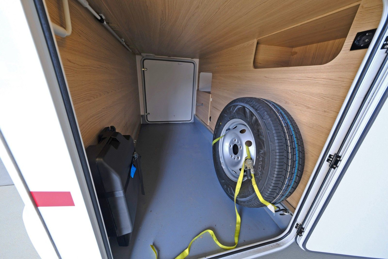 LMC Cruiser 732G/Automatik/Einzelbetten+Aufstelldach - Half integraal camper: afbeelding 5 LMC Cruiser 732G/Automatik/Einzelbetten+Aufstelldach - Half integraal camper: afbeelding 5