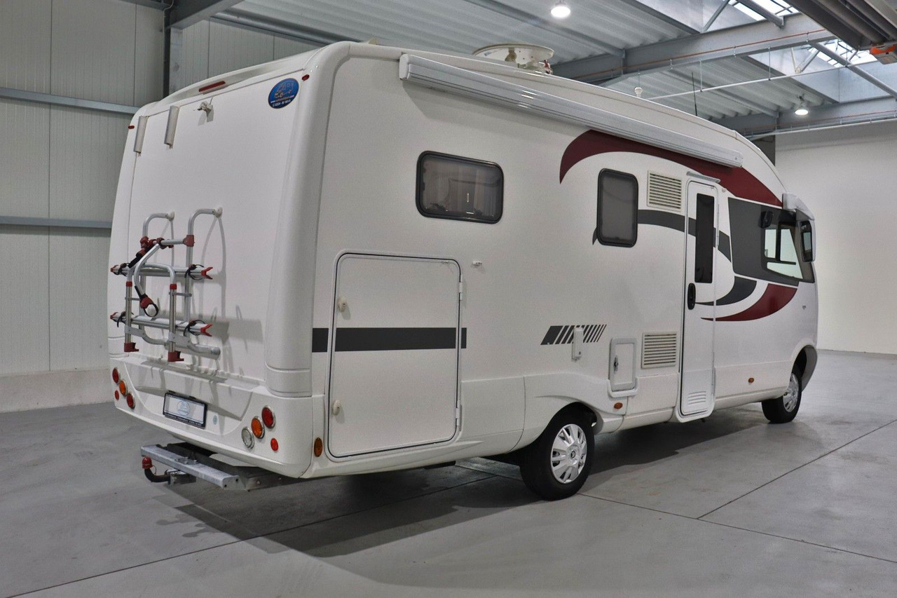 P.L.A. Sandy - Einzelbetten + Hubbett -TOP - Integraal camper: afbeelding 4 P.L.A. Sandy - Einzelbetten + Hubbett -TOP - Integraal camper: afbeelding 4