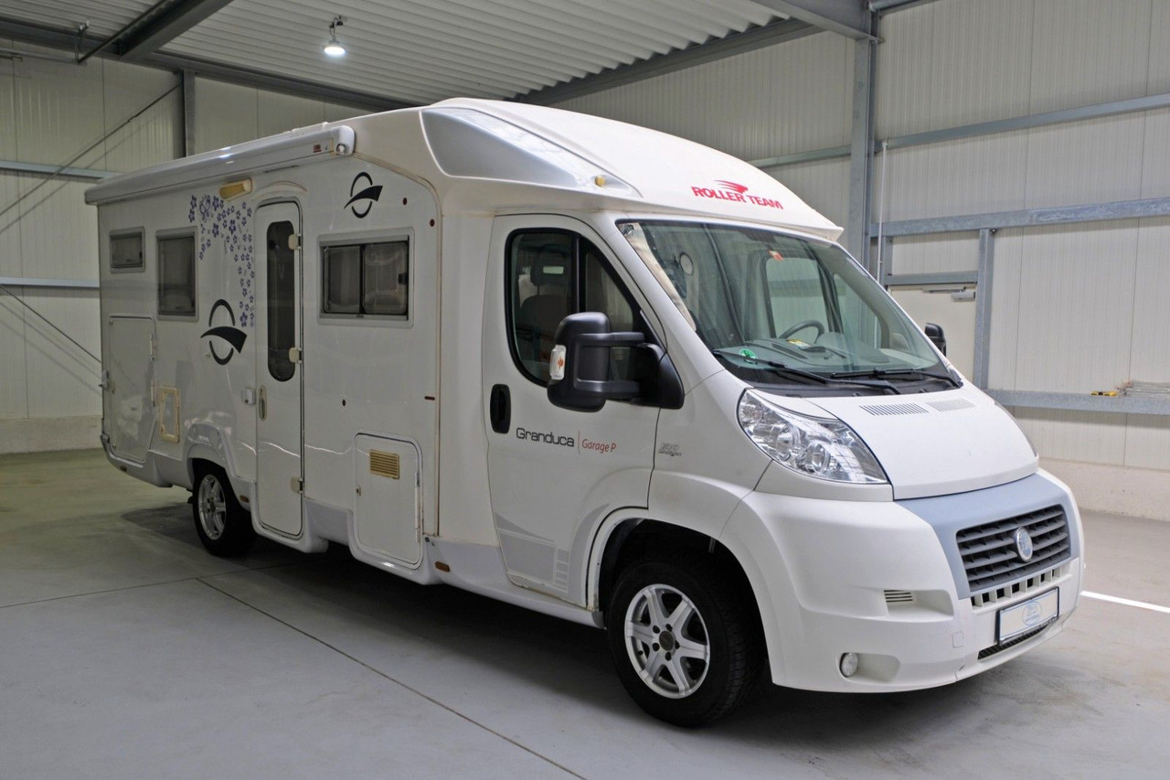 Roller Team Granduca Garage P/Festbett/Klima/Garage/Markise - Half integraal camper: afbeelding 1 Roller Team Granduca Garage P/Festbett/Klima/Garage/Markise - Half integraal camper: afbeelding 1