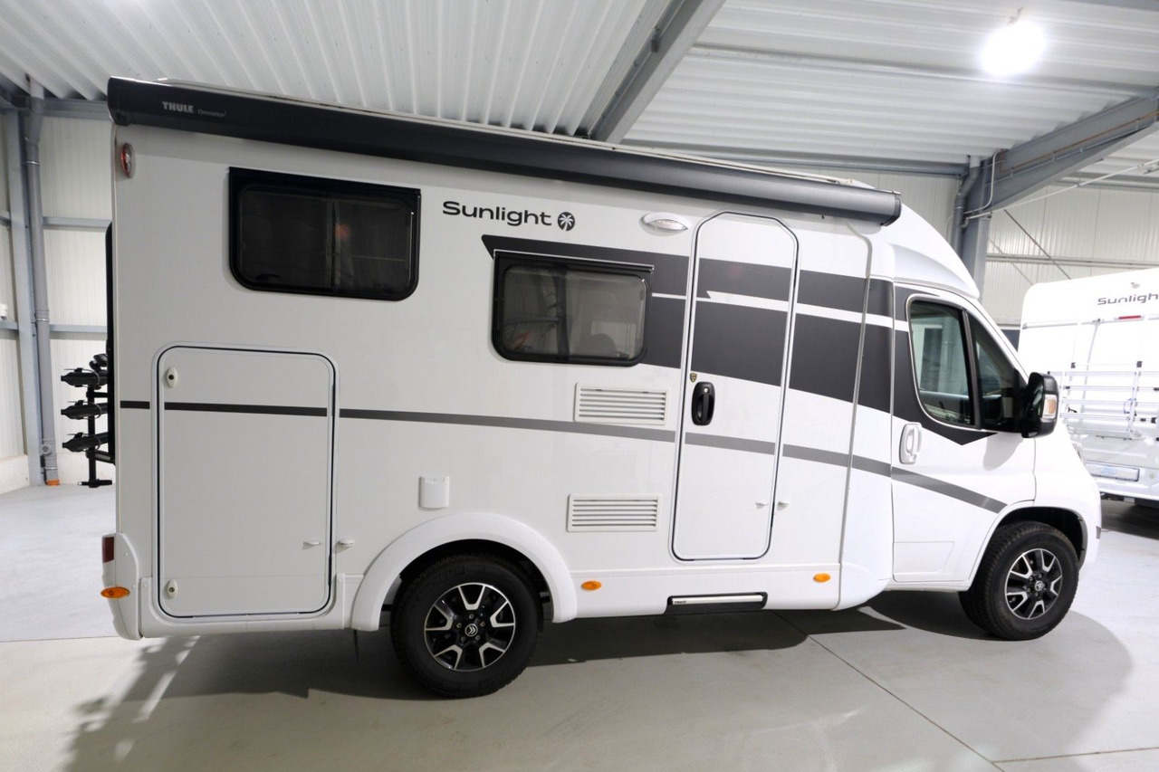 Sunlight V 60 Adventure Edition/Festbett/Garage/Klima/TOP - Half integraal camper: afbeelding 3 Sunlight V 60 Adventure Edition/Festbett/Garage/Klima/TOP - Half integraal camper: afbeelding 3