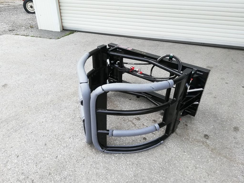 Stekro Ballengreifer mit Euro-Aufnahme (23273) - Aanbouwdeel voor Tractor: afbeelding 1 Stekro Ballengreifer mit Euro-Aufnahme (23273) - Aanbouwdeel voor Tractor: afbeelding 1