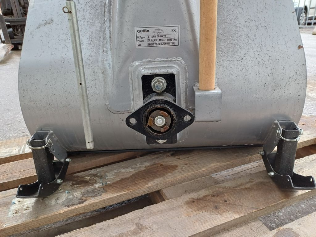 Grillo Anbauschneefräse SPN 60 (20649) - Maaimachine: afbeelding 4 Grillo Anbauschneefräse SPN 60 (20649) - Maaimachine: afbeelding 4