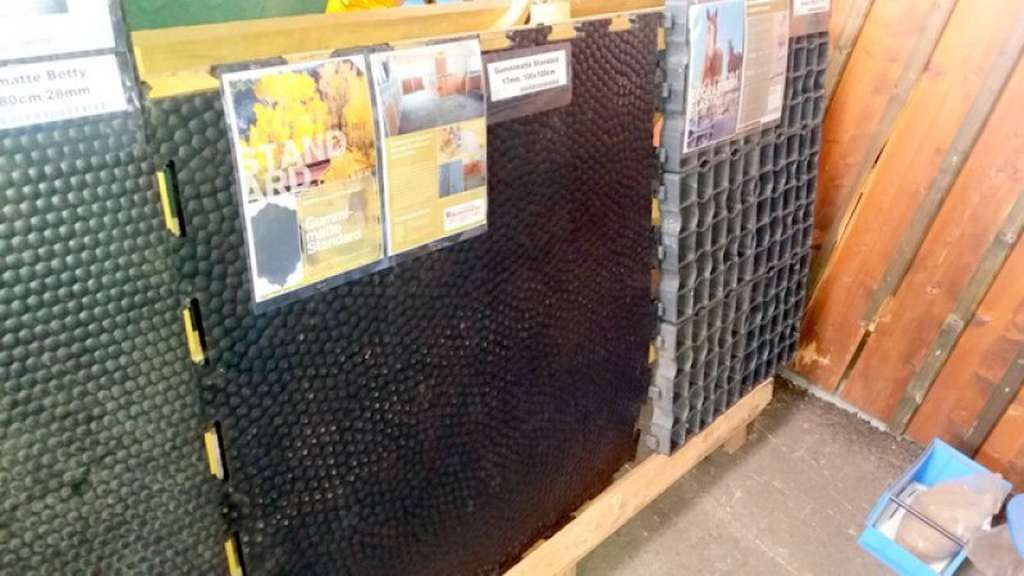 Grüter Puzzlematte Standard 100x100cm (08913) - Veeteelt materiaal: afbeelding 2 Grüter Puzzlematte Standard 100x100cm (08913) - Veeteelt materiaal: afbeelding 2
