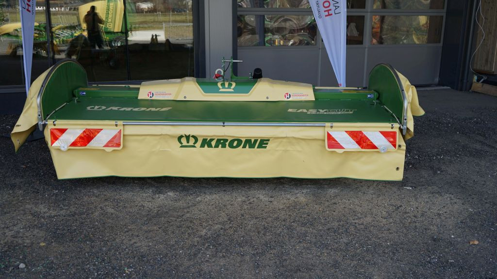 Krone EasyCut F320 Highland (20688) - Maaimachine: afbeelding 2 Krone EasyCut F320 Highland (20688) - Maaimachine: afbeelding 2
