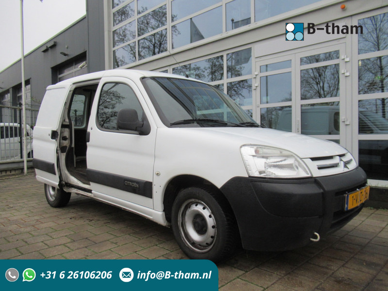Citroën Berlingo 1.6 HDI 66KW 600 First AHK Schuifdeur - Kleine bestelwagen: afbeelding 1 Citroën Berlingo 1.6 HDI 66KW 600 First AHK Schuifdeur - Kleine bestelwagen: afbeelding 1