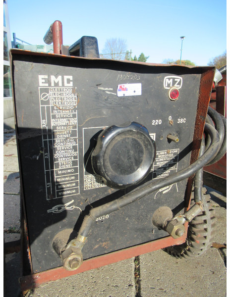 EMC 380V Lasapparaat Welding div. - Uitrusting voor lassen: afbeelding 4 EMC 380V Lasapparaat Welding div. - Uitrusting voor lassen: afbeelding 4