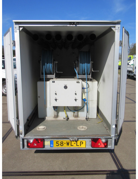 Hapert EA R + TEHA hose reel STKi2 20/12 - Gesloten aanhangwagen: afbeelding 2 Hapert EA R + TEHA hose reel STKi2 20/12 - Gesloten aanhangwagen: afbeelding 2