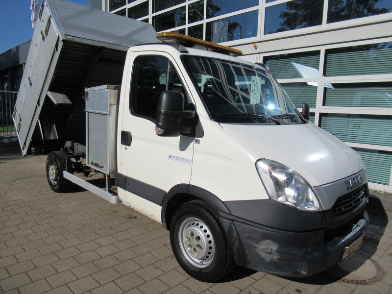 Iveco Daily 35S17 3.0 HPI Diesel EEV Kipper - Kipper bestelwagen: afbeelding 2 Iveco Daily 35S17 3.0 HPI Diesel EEV Kipper - Kipper bestelwagen: afbeelding 2