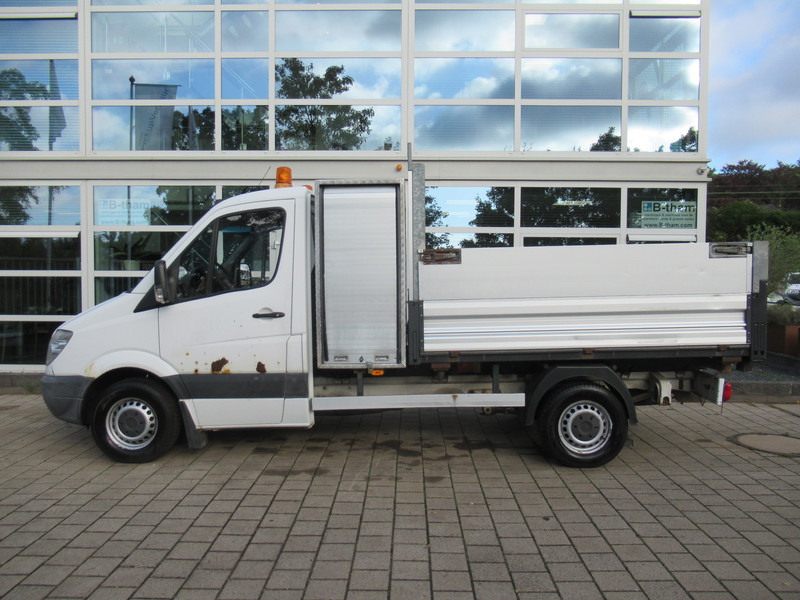 Mercedes-Benz Sprinter 309 2.2 CDI 366 3-Z./S. Kipper Tipper - Kipper bestelwagen: afbeelding 2 Mercedes-Benz Sprinter 309 2.2 CDI 366 3-Z./S. Kipper Tipper - Kipper bestelwagen: afbeelding 2