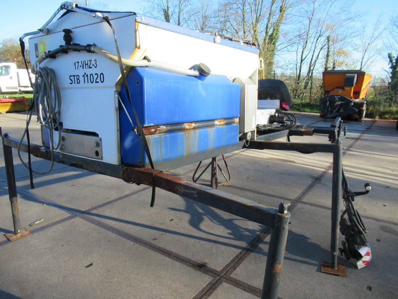 NIDO STRATOS B08-24 PALN Rotopower 0,8m3 + 350L Salzstreuer Saltspreader Zoutstrooier - Zout/ Zandstrooier: afbeelding 5 NIDO STRATOS B08-24 PALN Rotopower 0,8m3 + 350L Salzstreuer Saltspreader Zoutstrooier - Zout/ Zandstrooier: afbeelding 5