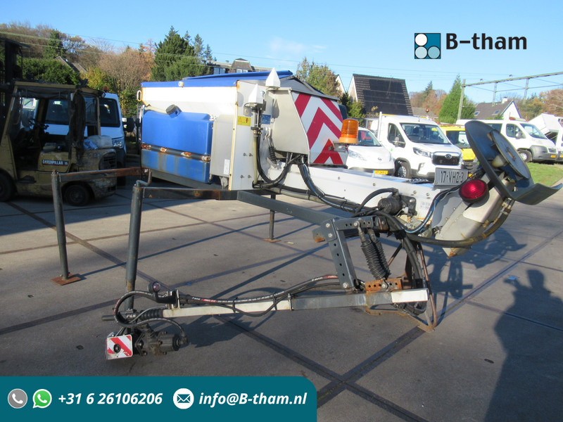 NIDO STRATOS B08-24 PALN Rotopower 0,8m3 + 350L Salzstreuer Saltspreader Zoutstrooier - Zout/ Zandstrooier: afbeelding 1 NIDO STRATOS B08-24 PALN Rotopower 0,8m3 + 350L Salzstreuer Saltspreader Zoutstrooier - Zout/ Zandstrooier: afbeelding 1
