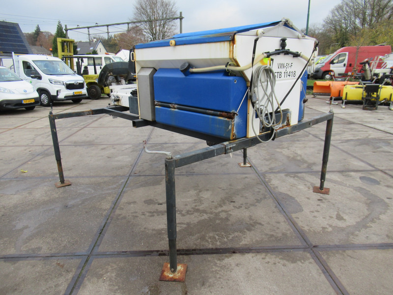 NIDO STRATOS B08-24 PALN Rotopower 0,8m3 + 350L. Salzstreuer Saltspreader Zoutstrooier - Zout/ Zandstrooier: afbeelding 3 NIDO STRATOS B08-24 PALN Rotopower 0,8m3 + 350L. Salzstreuer Saltspreader Zoutstrooier - Zout/ Zandstrooier: afbeelding 3