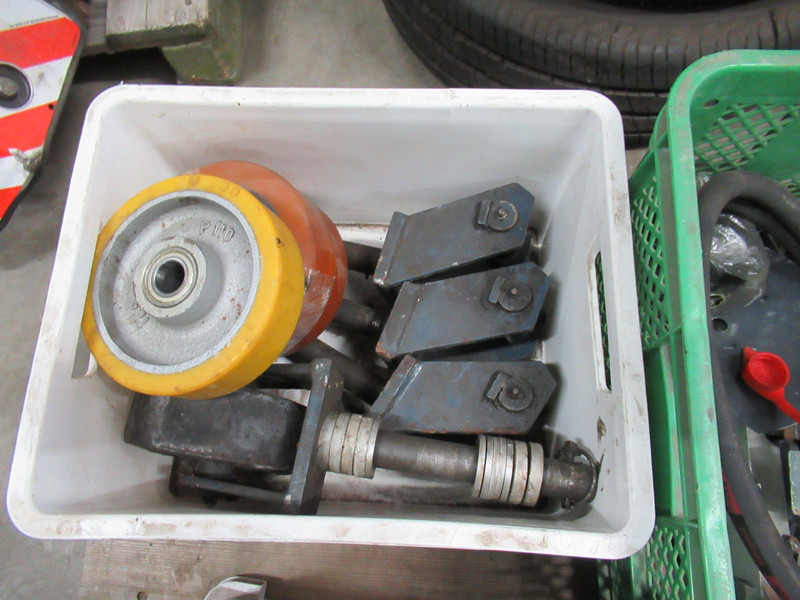 Nido Schmidt SNK Stratos Parts Onderdelen slijtstroken - Sneeuwschuif: afbeelding 4 Nido Schmidt SNK Stratos Parts Onderdelen slijtstroken - Sneeuwschuif: afbeelding 4