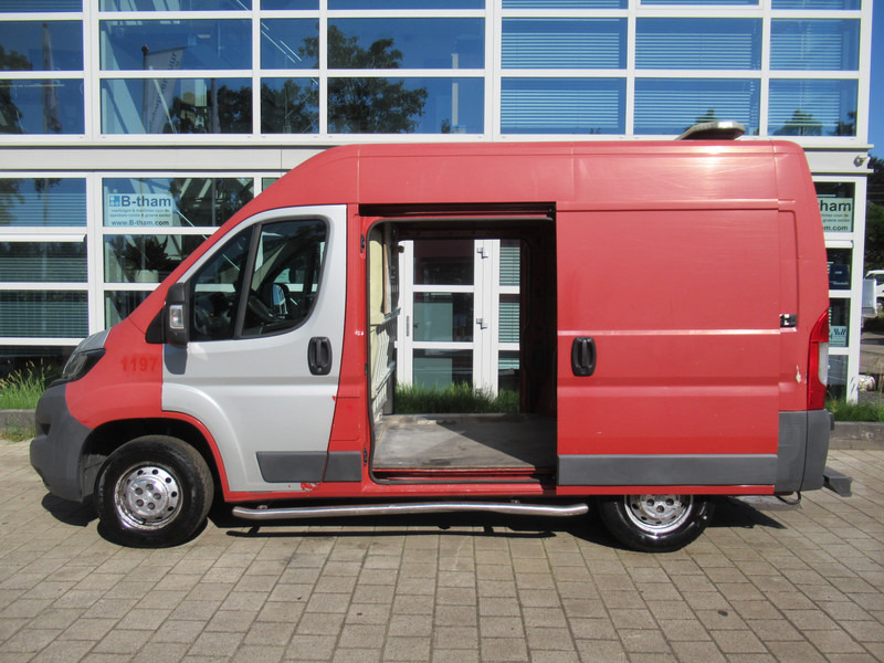 Peugeot Boxer 330 2.0 HDI 81KW L1H2 Pro AIRCO - Klima - Kleine bestelwagen: afbeelding 3 Peugeot Boxer 330 2.0 HDI 81KW L1H2 Pro AIRCO - Klima - Kleine bestelwagen: afbeelding 3