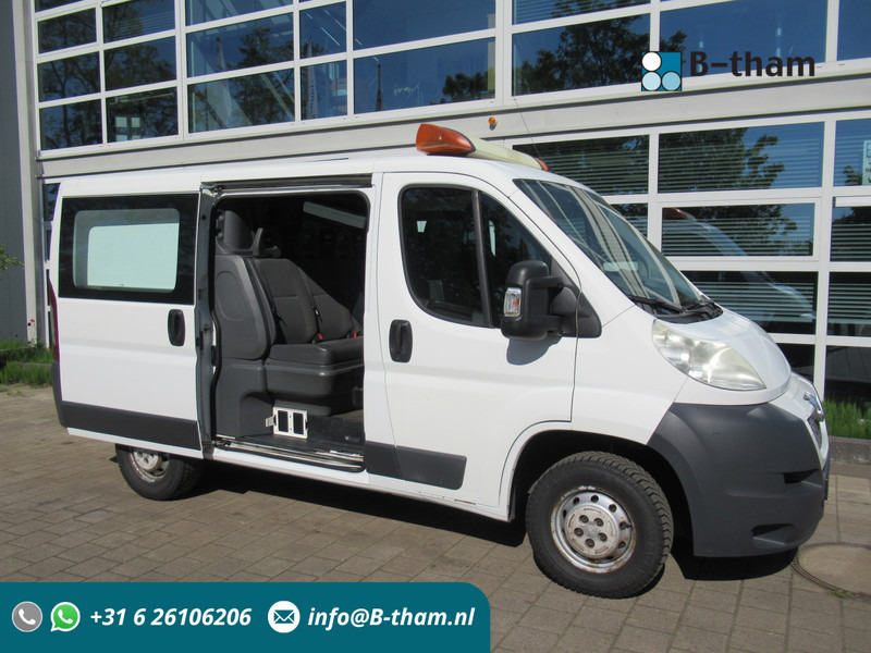 Peugeot Boxer 330 2.2 HDI 96KW L1H1 DOKA Dubbelcabine AIRCO P+ - Kleine bestelwagen, Bestelwagen met dubbele cabine: afbeelding 1 Peugeot Boxer 330 2.2 HDI 96KW L1H1 DOKA Dubbelcabine AIRCO P+ - Kleine bestelwagen, Bestelwagen met dubbele cabine: afbeelding 1