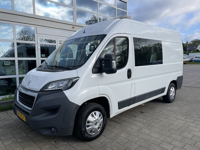 Peugeot Boxer 330 2.2 HDI 96KW L2H2 XT DOKA Dubbelcabine AIRCO - Kleine bestelwagen, Bestelwagen met dubbele cabine: afbeelding 3 Peugeot Boxer 330 2.2 HDI 96KW L2H2 XT DOKA Dubbelcabine AIRCO - Kleine bestelwagen, Bestelwagen met dubbele cabine: afbeelding 3