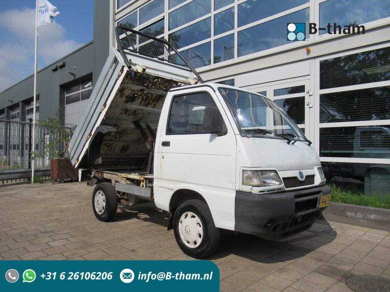 Piaggio Porter 1.3i 48KW Kipper - Tipper - Kipper bestelwagen: afbeelding 1 Piaggio Porter 1.3i 48KW Kipper - Tipper - Kipper bestelwagen: afbeelding 1