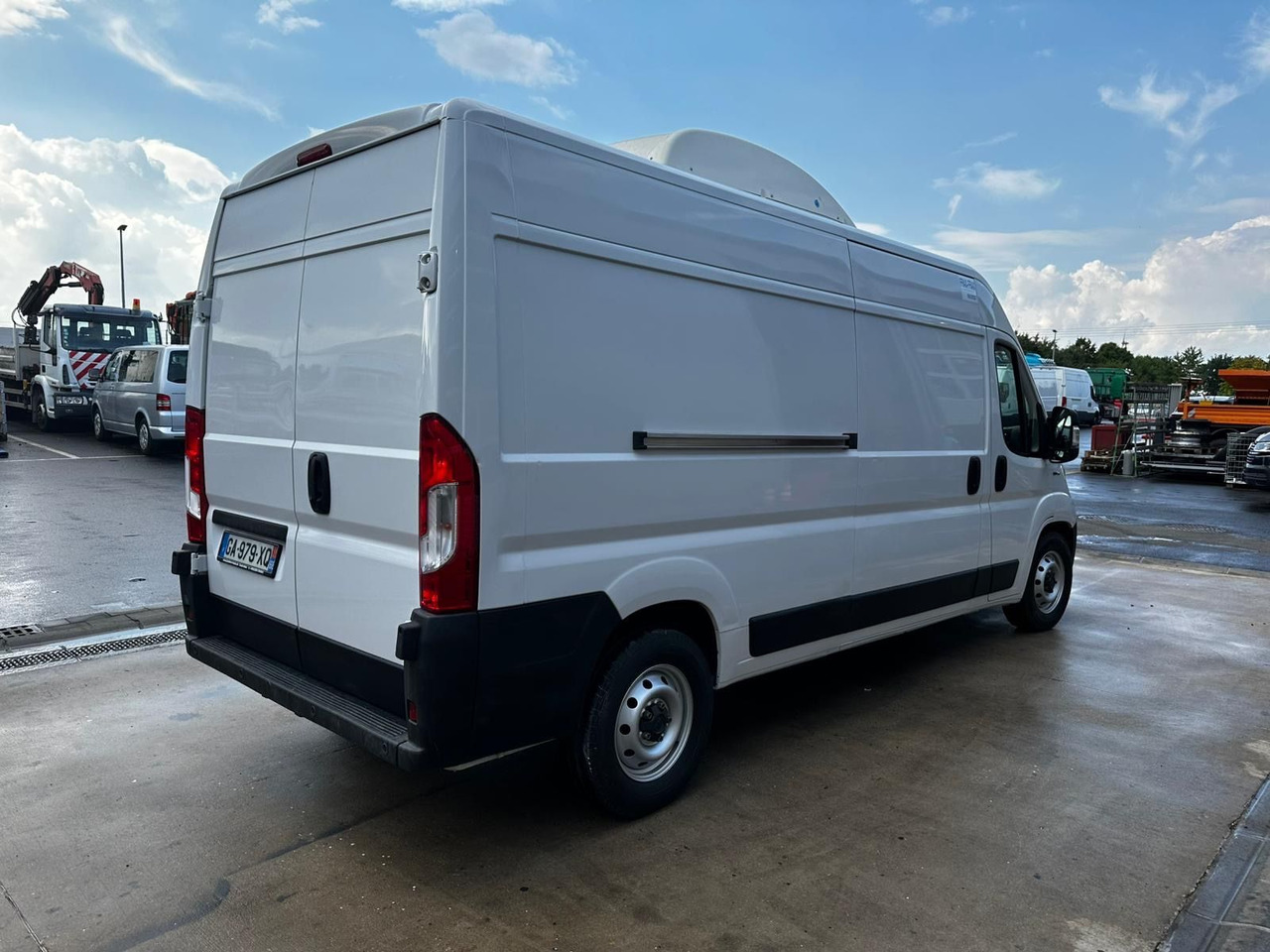 Fiat Ducato Isberg Pharma-Kühler -30°C/4°C/22°C - Koelwagen: afbeelding 4 Fiat Ducato Isberg Pharma-Kühler -30°C/4°C/22°C - Koelwagen: afbeelding 4
