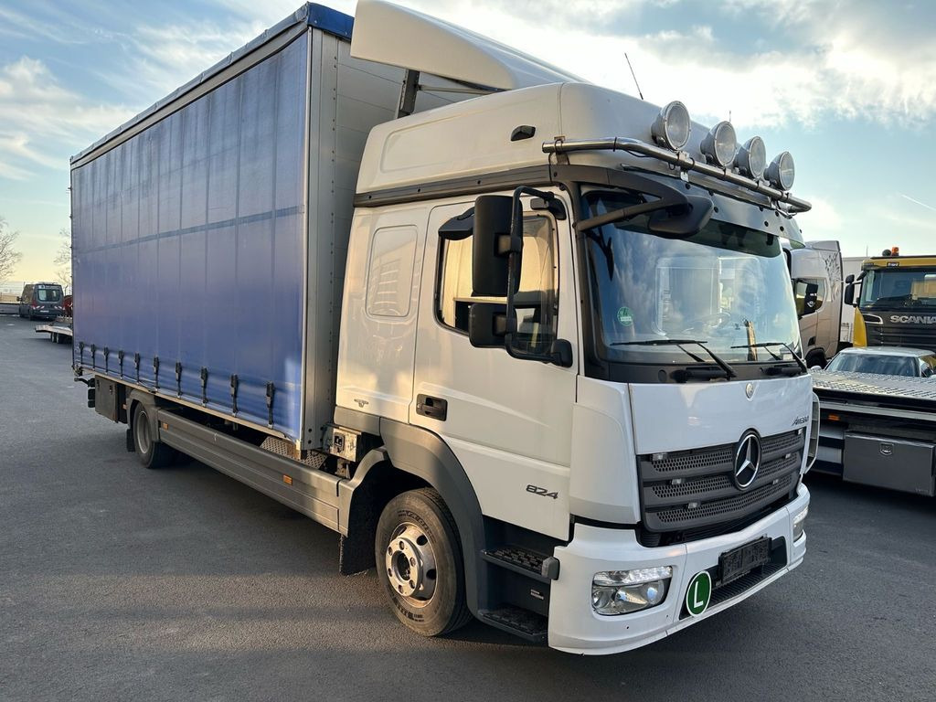 Mercedes-Benz Atego 824 Top-Ausstattung*Plane-Pritsche*Top Mercedes-Benz Atego 824 Top-Ausstattung*Plane-Pritsche*Top - Schuifzeilen vrachtwagen: afbeelding 1 Mercedes-Benz Atego 824 Top-Ausstattung*Plane-Pritsche*Top Mercedes-Benz Atego 824 Top-Ausstattung*Plane-Pritsche*Top - Schuifzeilen vrachtwagen: afbeelding 1