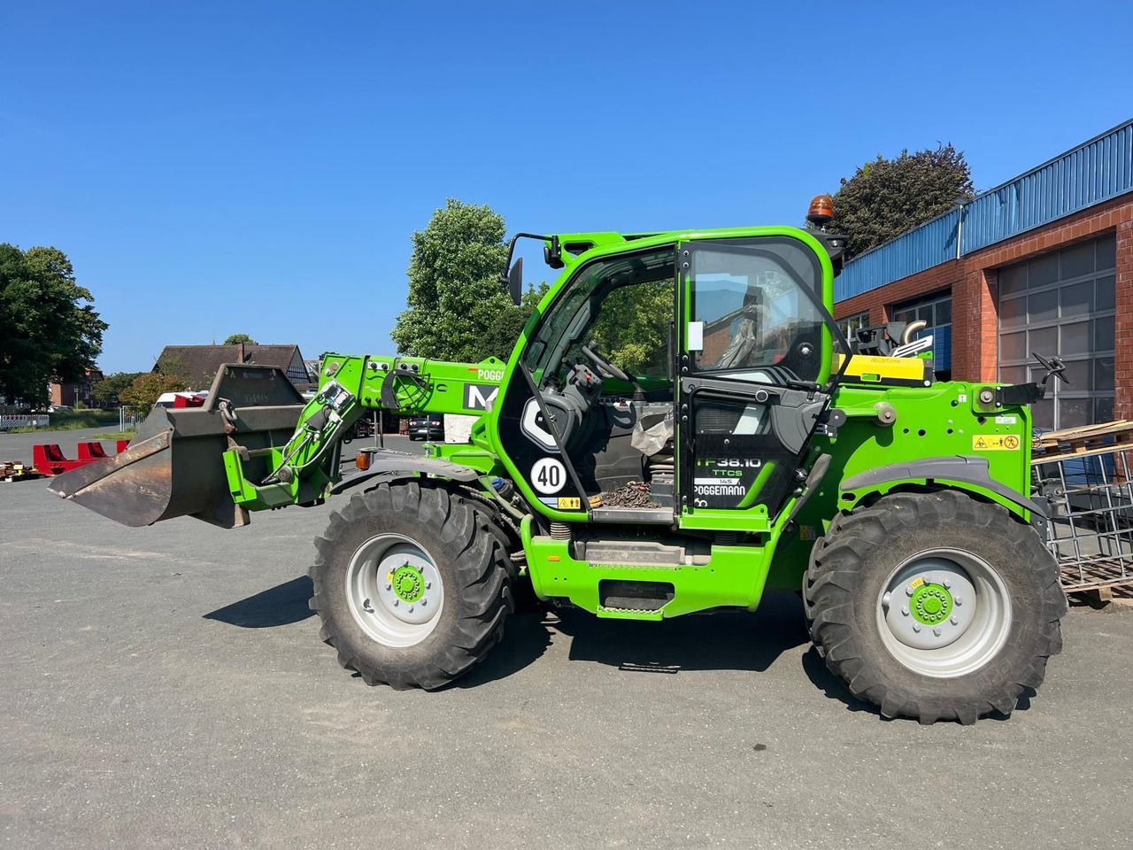 Merlo 38.10 TTCS 145 Turbo Farmer/ 170h/3800kg - Verreiker: afbeelding 3 Merlo 38.10 TTCS 145 Turbo Farmer/ 170h/3800kg - Verreiker: afbeelding 3