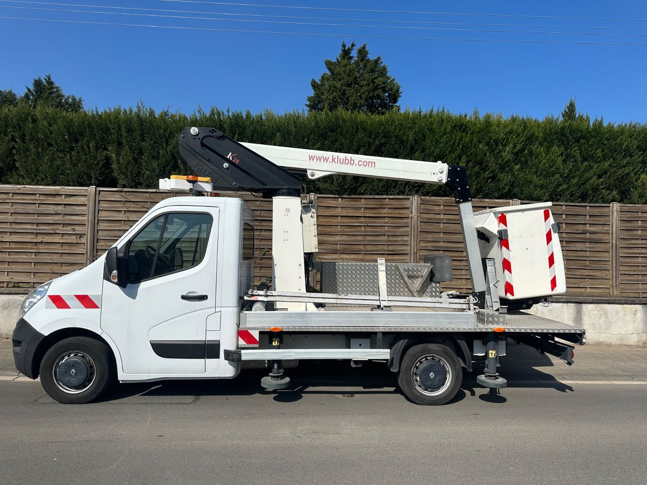 Renault Master III*Steiger 12m*orig.km*Topzustand* Renault Master III*Steiger 12m*orig.km*Topzustand* - Vrachtwagen hoogwerker, Bedrijfswagen: afbeelding 1 Renault Master III*Steiger 12m*orig.km*Topzustand* Renault Master III*Steiger 12m*orig.km*Topzustand* - Vrachtwagen hoogwerker, Bedrijfswagen: afbeelding 1