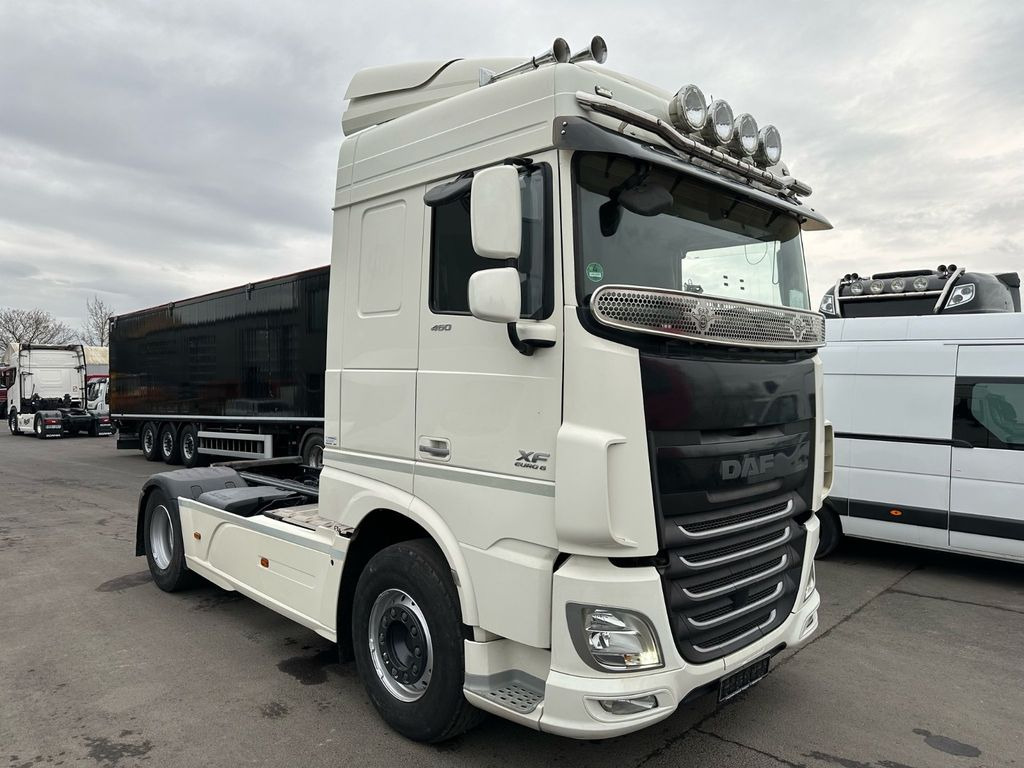DAF XF 460 FT Eurolohr KIT*Nebenantrieb*Euro6 - Trekker: afbeelding 1 DAF XF 460 FT Eurolohr KIT*Nebenantrieb*Euro6 - Trekker: afbeelding 1