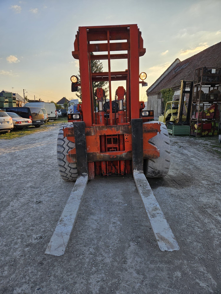 MANITOU MC80 F - Diesel heftruck: afbeelding 5 MANITOU MC80 F - Diesel heftruck: afbeelding 5