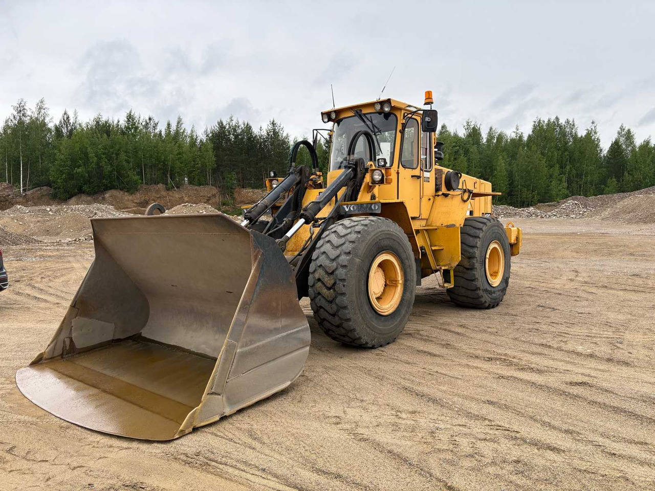 Wheel loader Volvo BM L120 - Wiellader: afbeelding 1 Wheel loader Volvo BM L120 - Wiellader: afbeelding 1