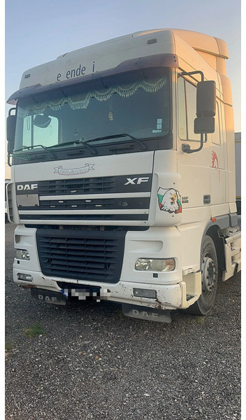 DAF 95.480 XF95.480 AUTOMATIC - Terminal trekker: afbeelding 3 DAF 95.480 XF95.480 AUTOMATIC - Terminal trekker: afbeelding 3
