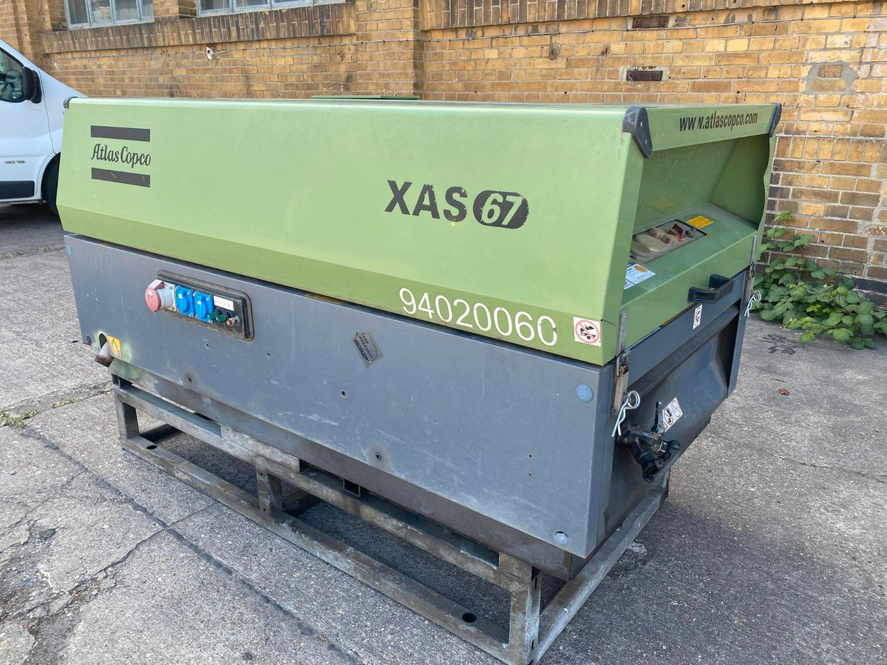 Atlas Copco Air Kompressor XAS67 G6,5 - Luchtcompressor: afbeelding 1 Atlas Copco Air Kompressor XAS67 G6,5 - Luchtcompressor: afbeelding 1