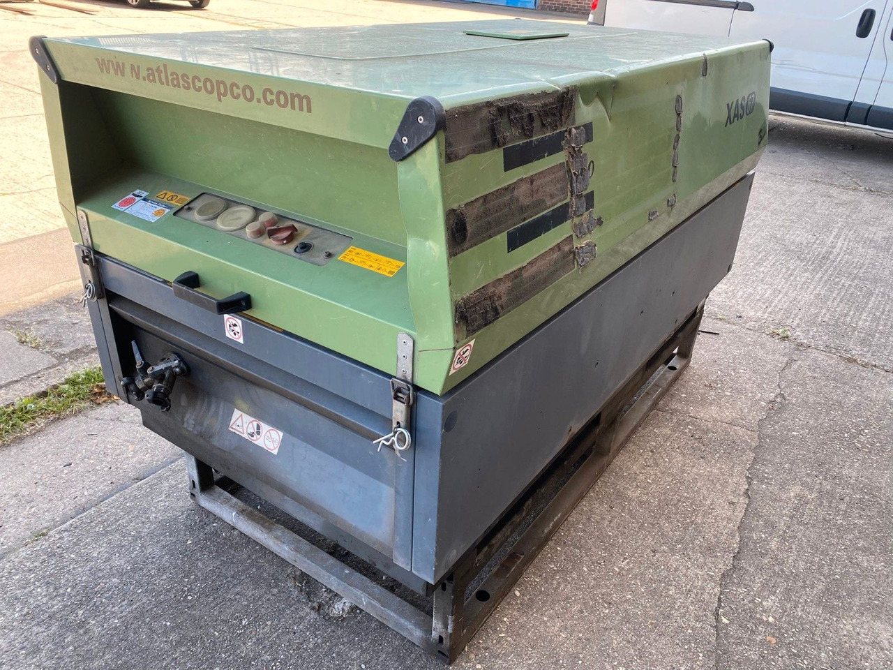 Atlas Copco Air Kompressor XAS67 G6,5 - Luchtcompressor: afbeelding 2 Atlas Copco Air Kompressor XAS67 G6,5 - Luchtcompressor: afbeelding 2