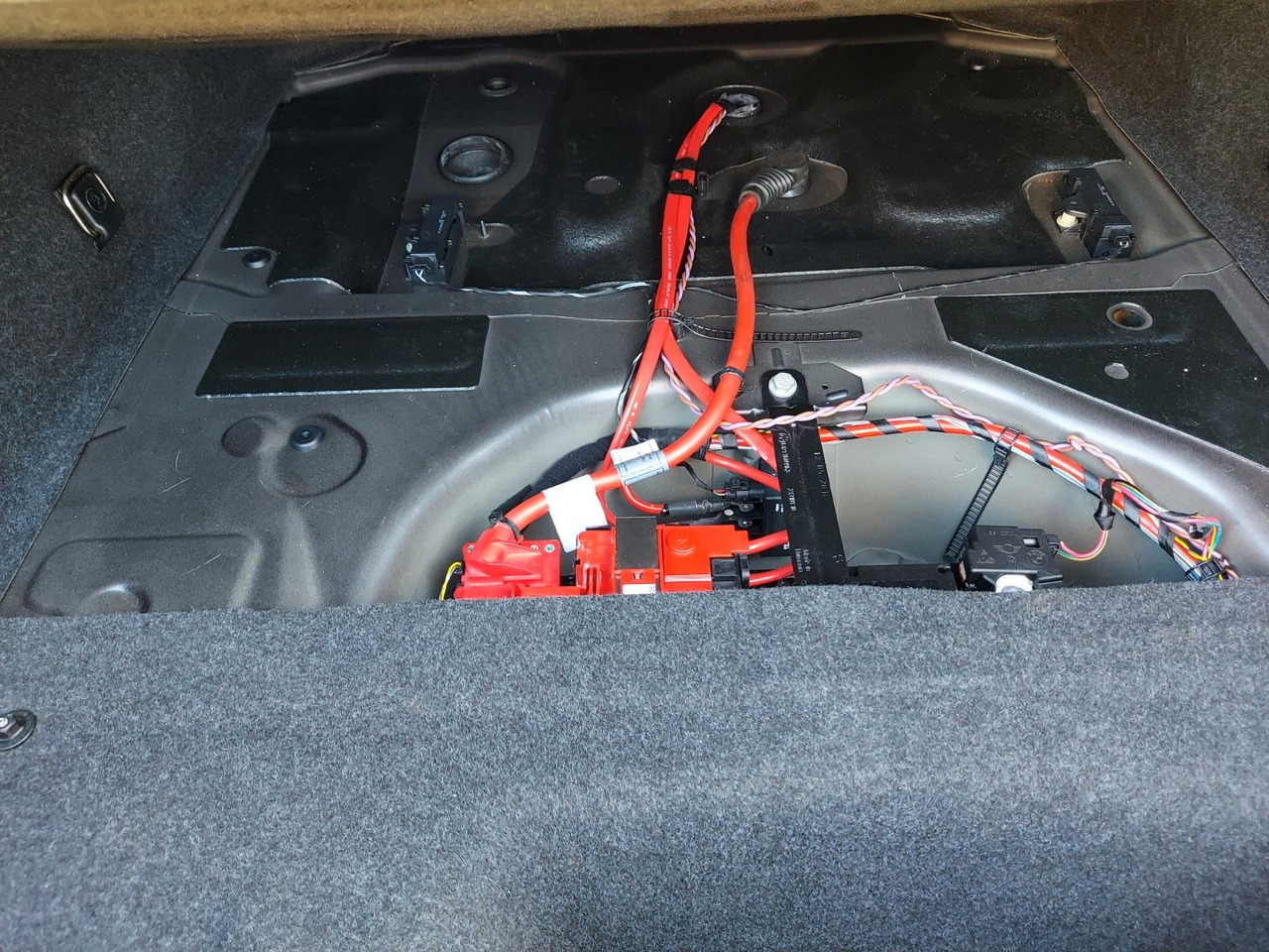 Sedan BMW 550i Limousine Autom. M-Sport HUD Glasdach H&K: afbeelding 25