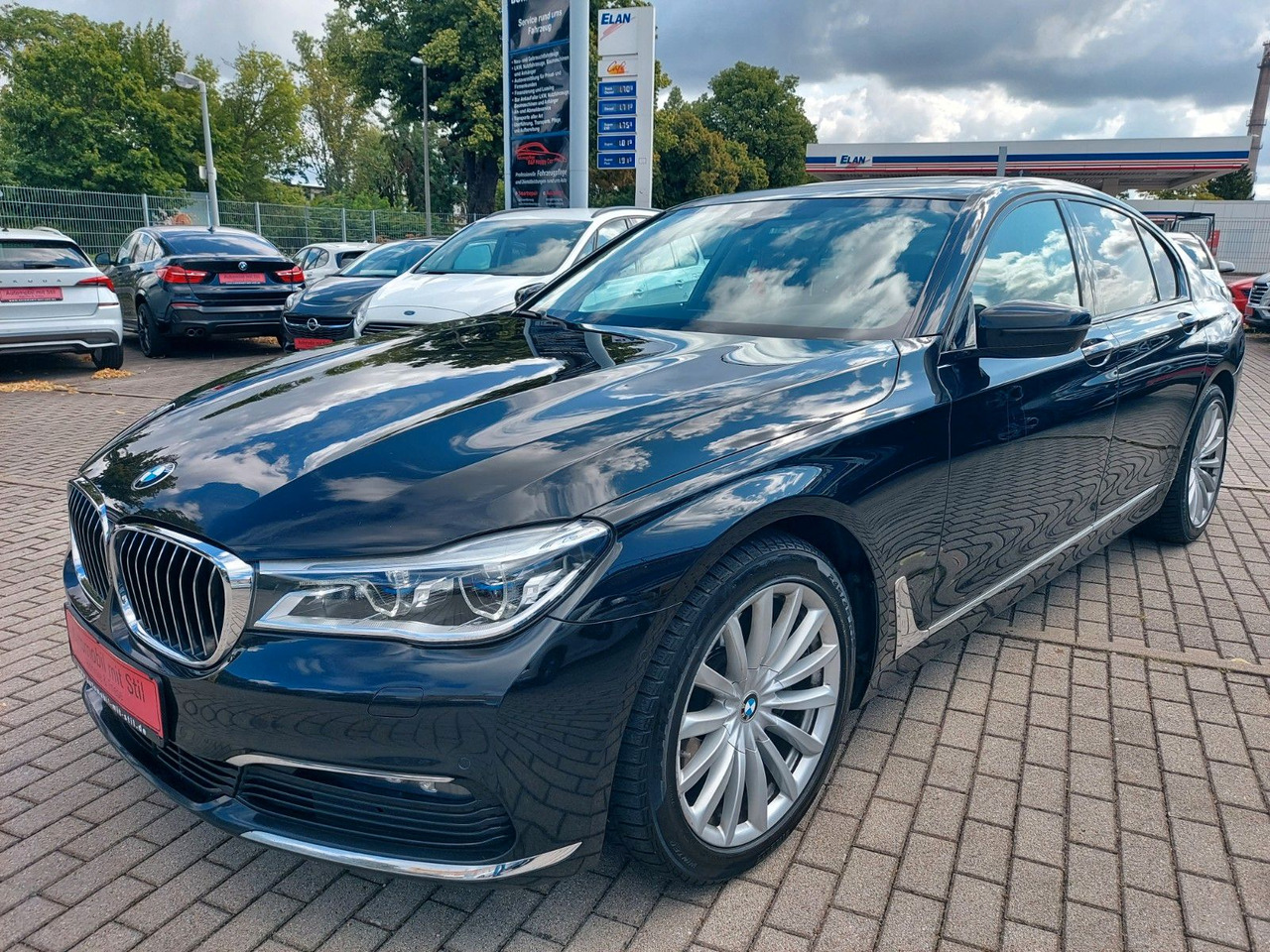 BMW 740 Baureihe 7 Lim 740 d xDrive Glasdach ACC - Sedan: afbeelding 3 BMW 740 Baureihe 7 Lim 740 d xDrive Glasdach ACC - Sedan: afbeelding 3