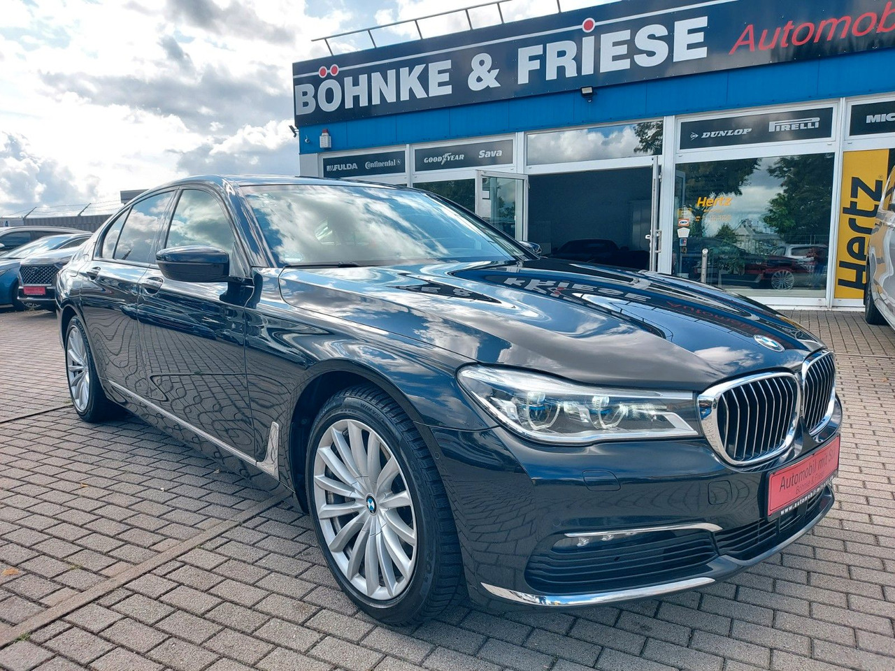 BMW 740 Baureihe 7 Lim 740 d xDrive Glasdach ACC - Sedan: afbeelding 1 BMW 740 Baureihe 7 Lim 740 d xDrive Glasdach ACC - Sedan: afbeelding 1