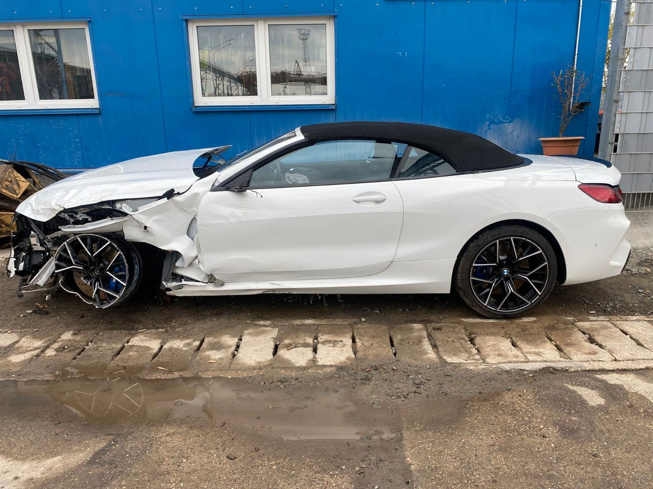 BMW M8 Baureihe M8 Cabrio Competition - Cabrio: afbeelding 1 BMW M8 Baureihe M8 Cabrio Competition - Cabrio: afbeelding 1