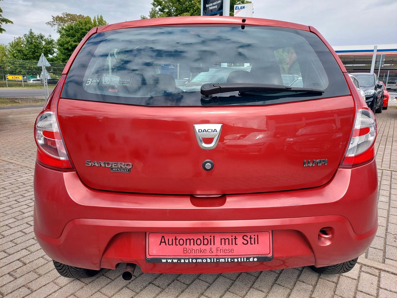 Dacia Sandero 1.4 MPI CD-Radio M+S - Sedan: afbeelding 5 Dacia Sandero 1.4 MPI CD-Radio M+S - Sedan: afbeelding 5