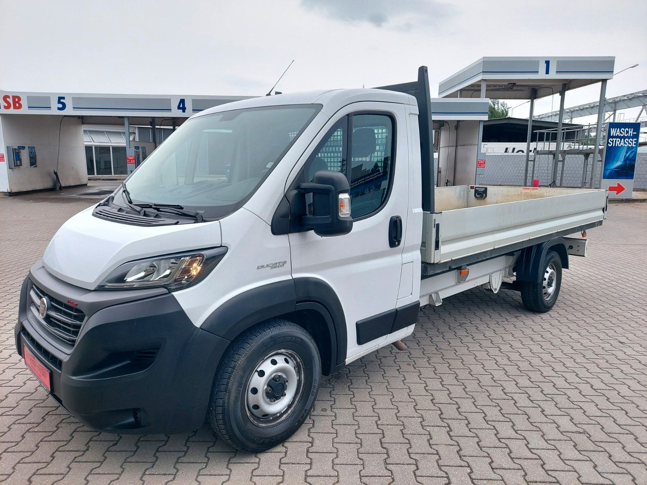 Fiat Ducato Maxi Pritsche 35 180 L5 Pritsche - Bestelwagen met open laadbak: afbeelding 4 Fiat Ducato Maxi Pritsche 35 180 L5 Pritsche - Bestelwagen met open laadbak: afbeelding 4